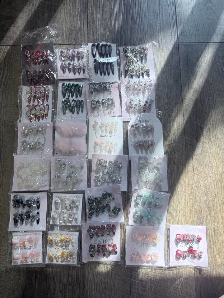 Press-On Nails 💅 | Halloween Designs 🎃 | Size M | $8-$15 - photo 3