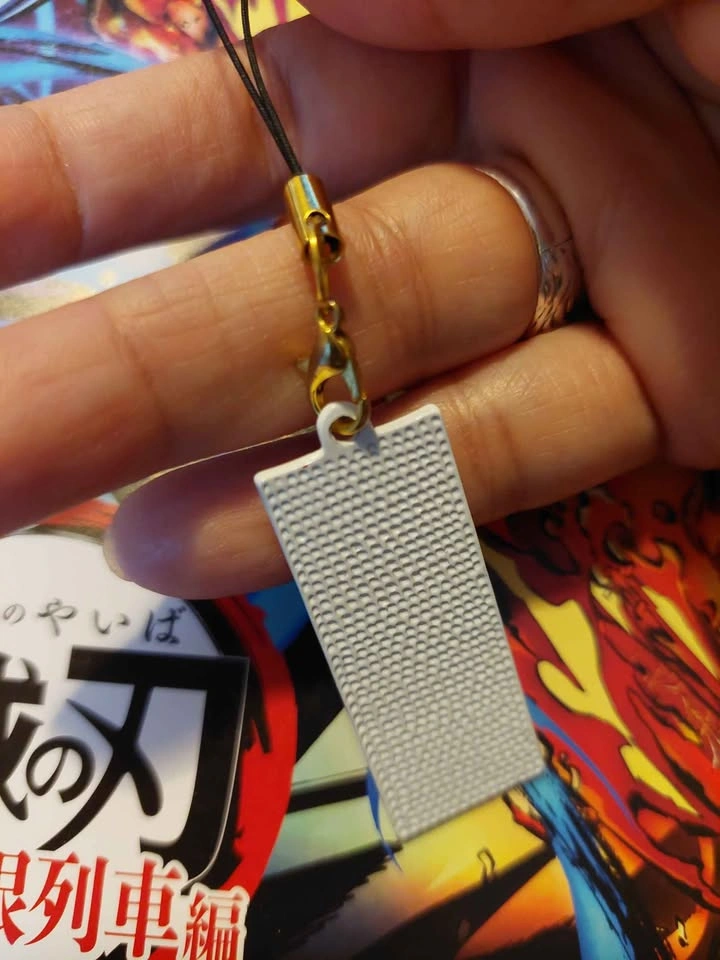 🏈 Demon Slayer - Tanjiro Hanafuda Earring Metal Charm Strap - photo 2