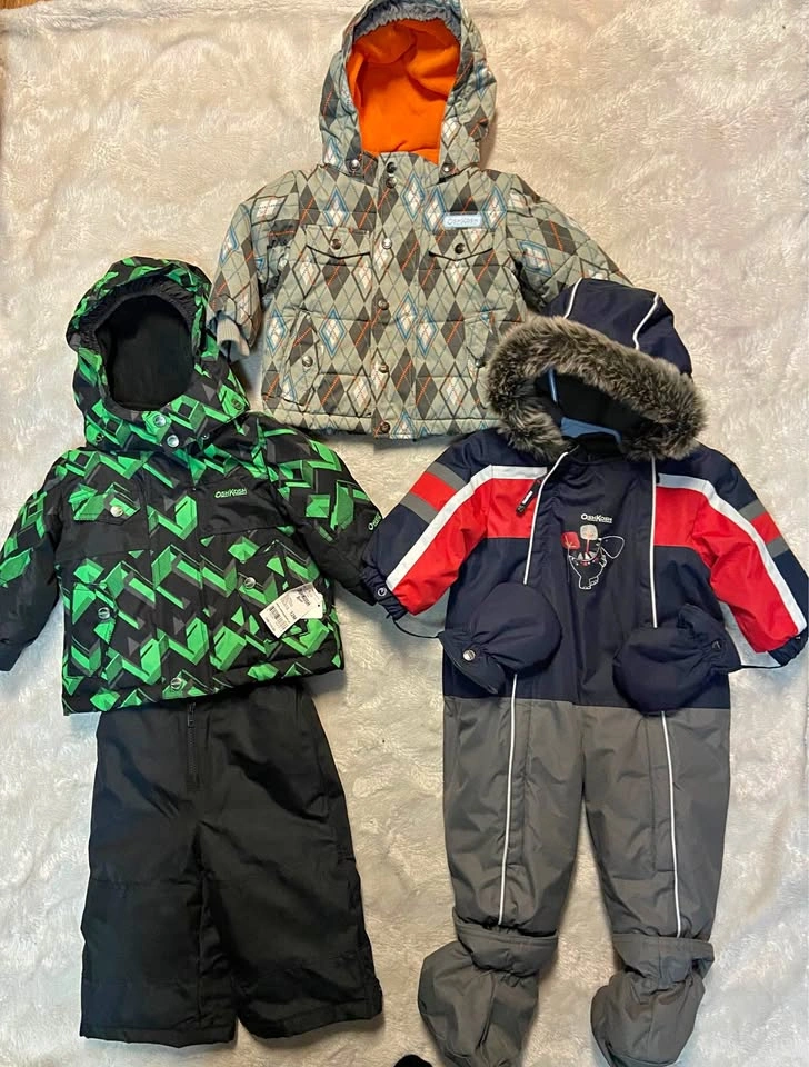 Baby Boys Oshkosh Snowsuits & Winter Coat (12 months)