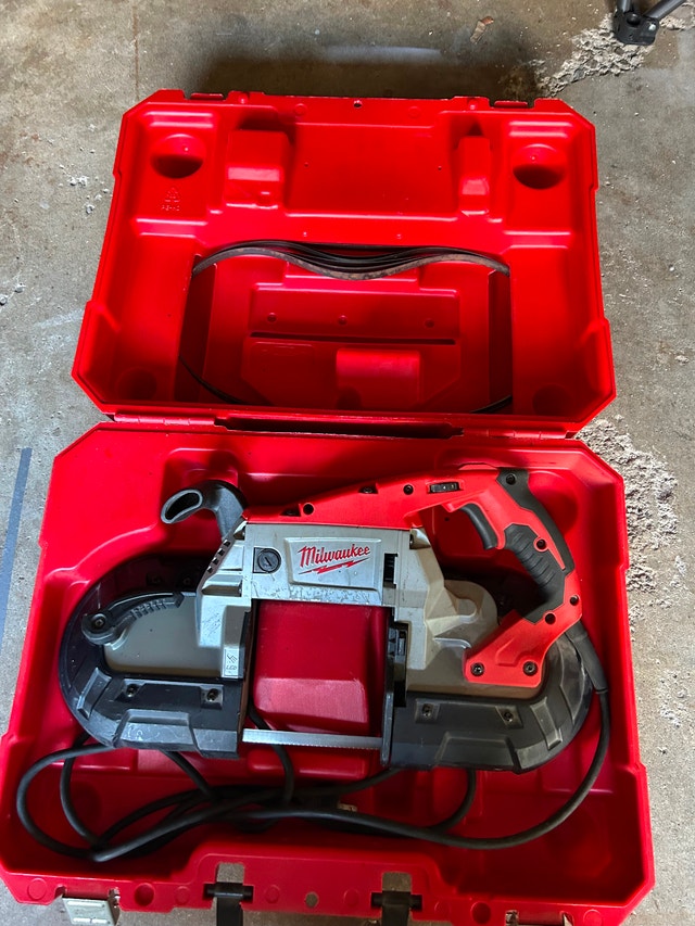 Milwaukee Corded Deep Cut Band Saw with Hard Case & Blades - photo 2