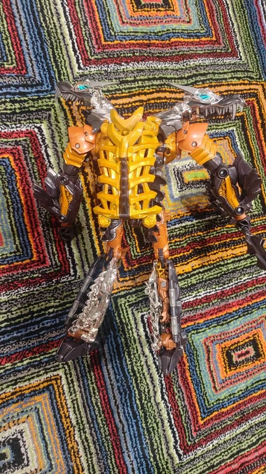 Transformers: Age of Extinction Generations Leader Class Grimloc - photo 3