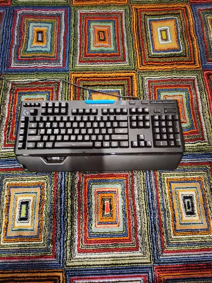 Logitech G910 Mechanical Gaming Keyboard - photo 2