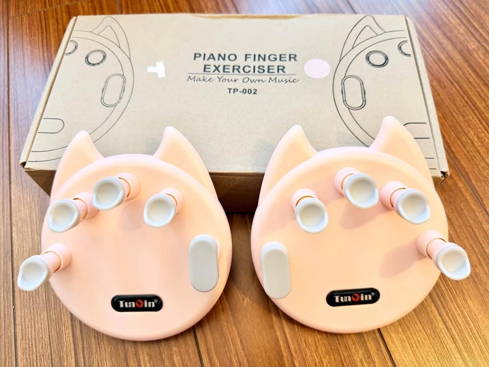 Brand New Piano Finger Trainers & Hand Grip Exerciser