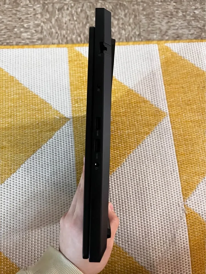 Lenovo Legion Pro 5 Gaming Laptop 5060 32gb Ram Ryzen 7 1tb ssd - photo 5