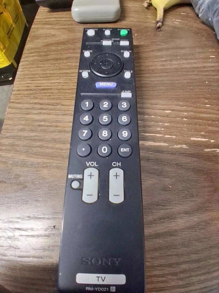 Sony RM-YD021 TV Remote Control 🏈