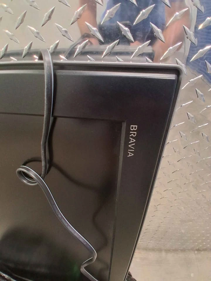 Sony Bravia 32" 🏈 - photo 3