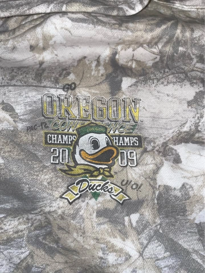 Hollister University of Oregon Ducks collegiate graphic hoodie - photo 3