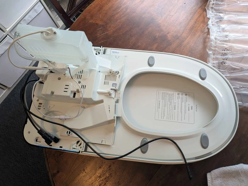 HOROW T38 Smart Toilet Seat/Cover – Brand New, Never Installed - photo 5