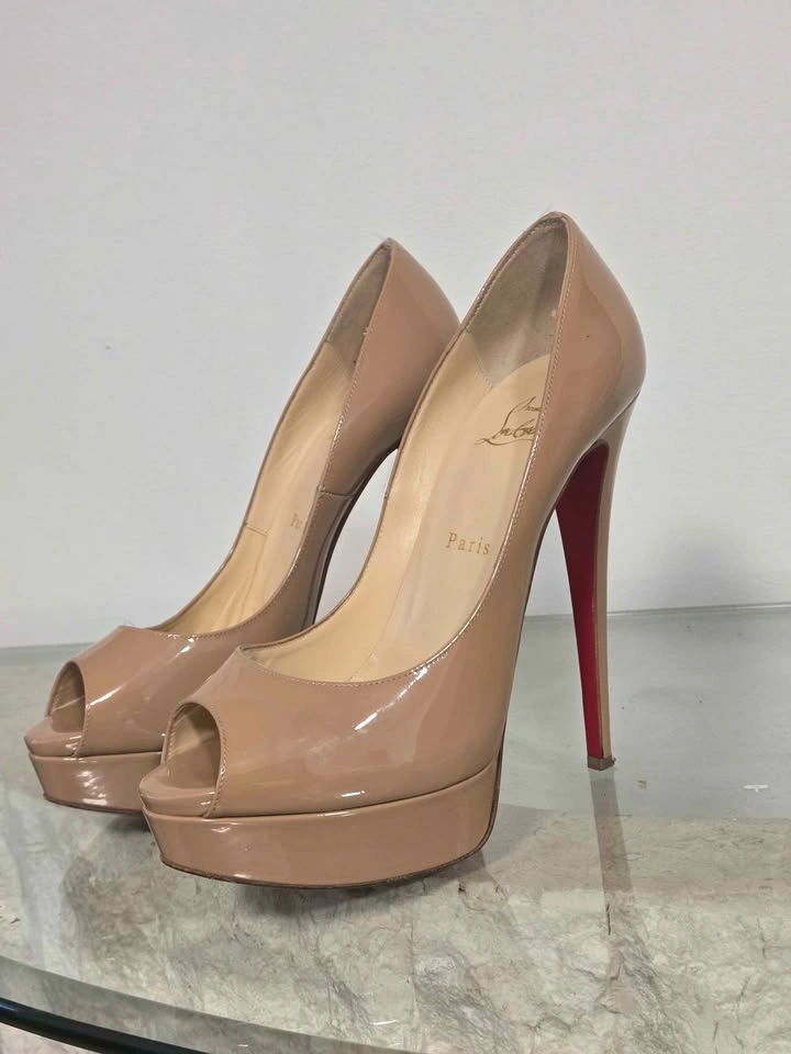 Christian Louboutin - photo 4