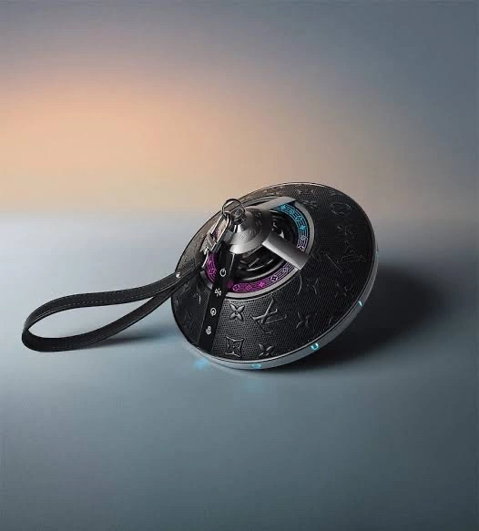 Louis Vuitton Horizon Light Up Speaker QAC000 – Authenticated, F - photo 3