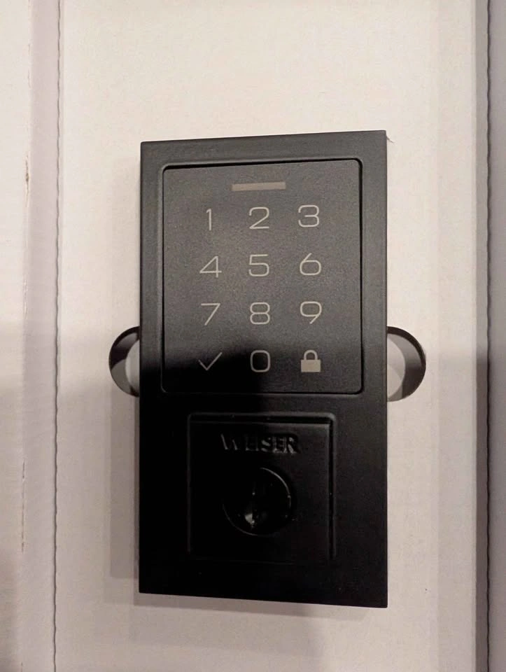 Weiser Camino Handleset With Smartcode Electronic Deadbolt