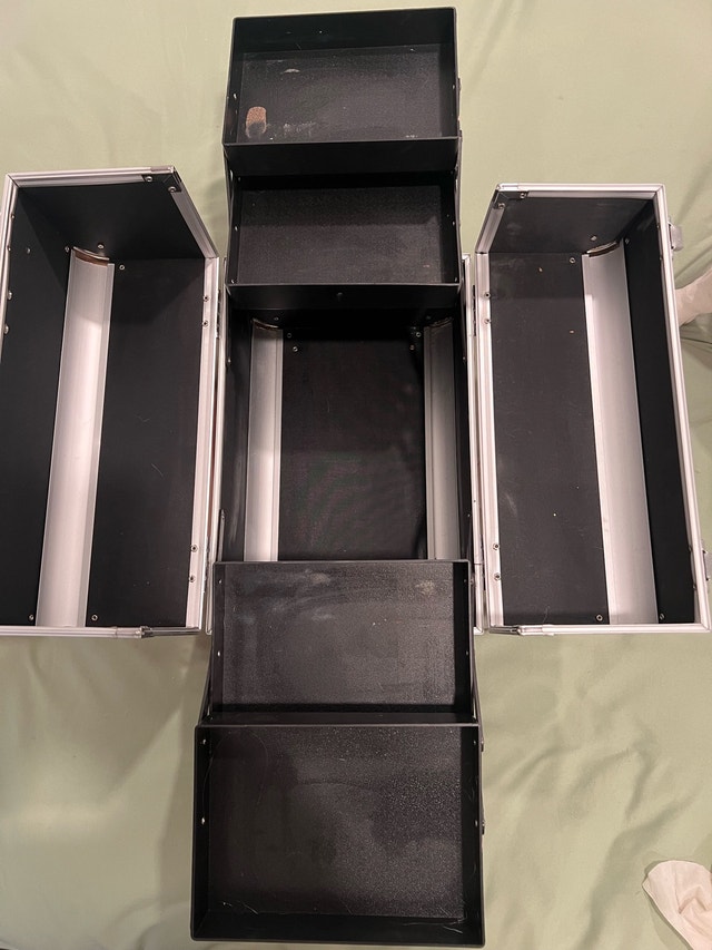 Pink Makeup Box - photo 4