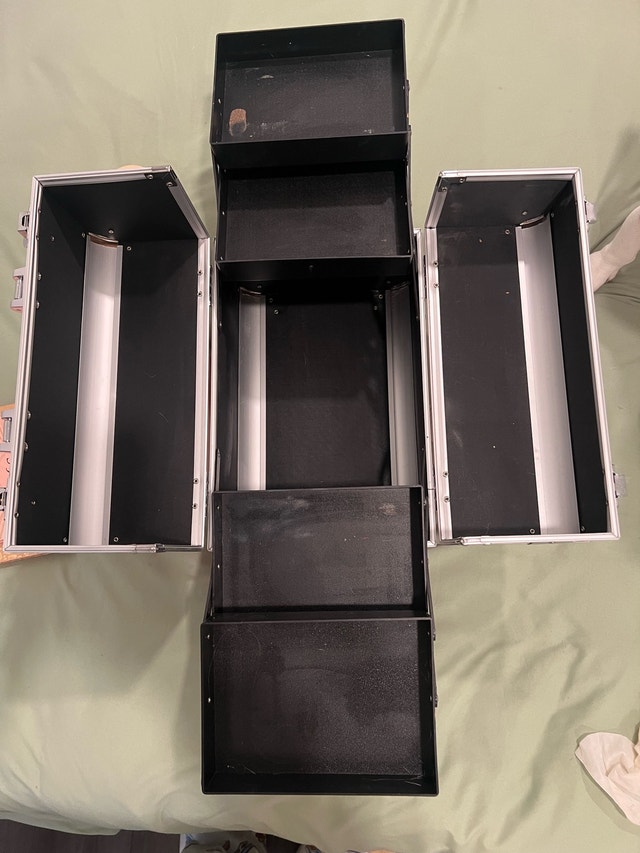 Pink Makeup Box - photo 5