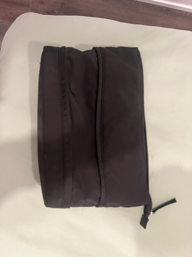 Expandable Makeup/Toiletry Bag - photo 5