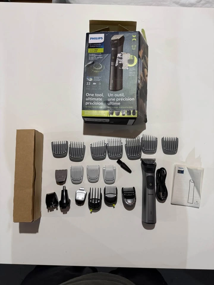 Philips Trimmer Multigroom 7000 series all in one - 21 pieces - photo 3
