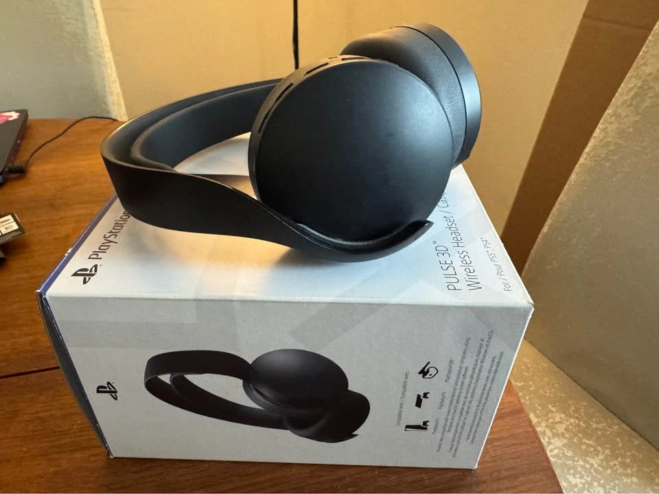 Sony PlayStation Pulse 3D Wireless Headset - photo 2