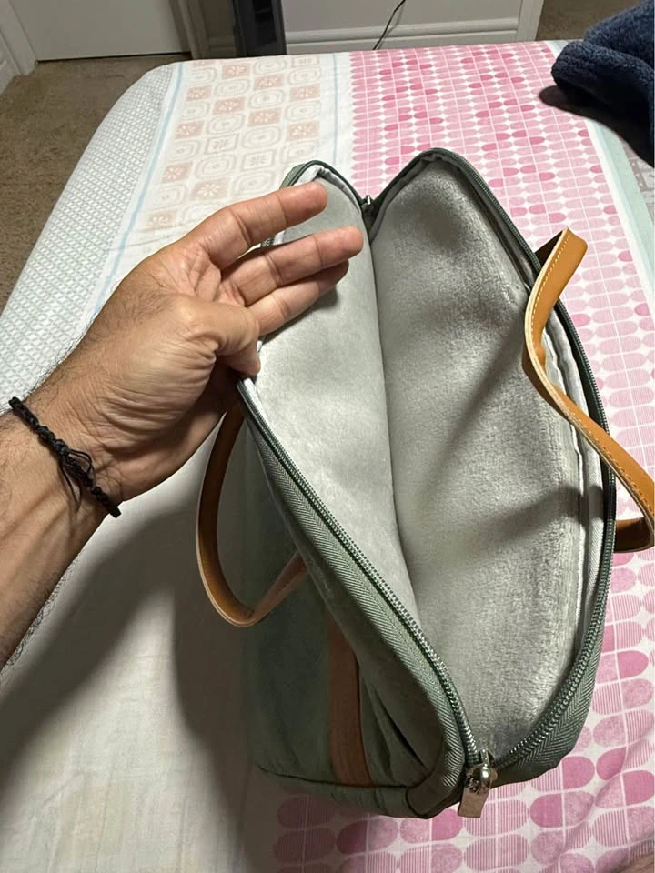 Laptop Bag 15-16 Inch Shockproof with Handle (New) - photo 3