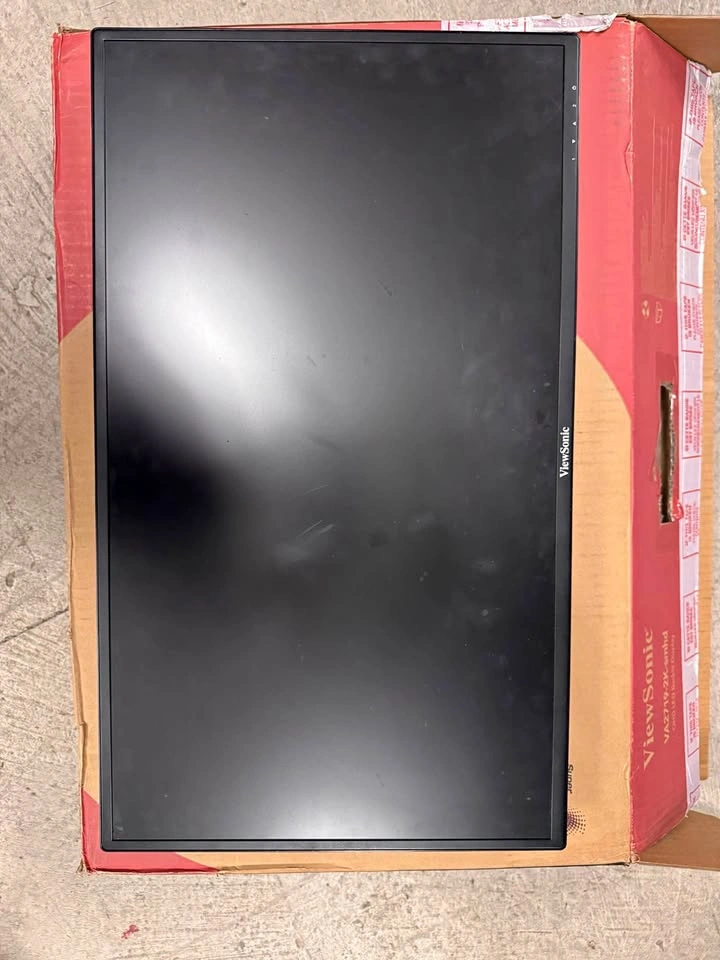 27" QHD LED Display Screen