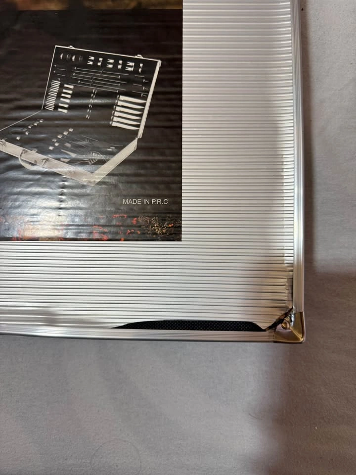 Barbecue Tools Stainless Steel with Aluminium Case 33 Pcs - photo 4