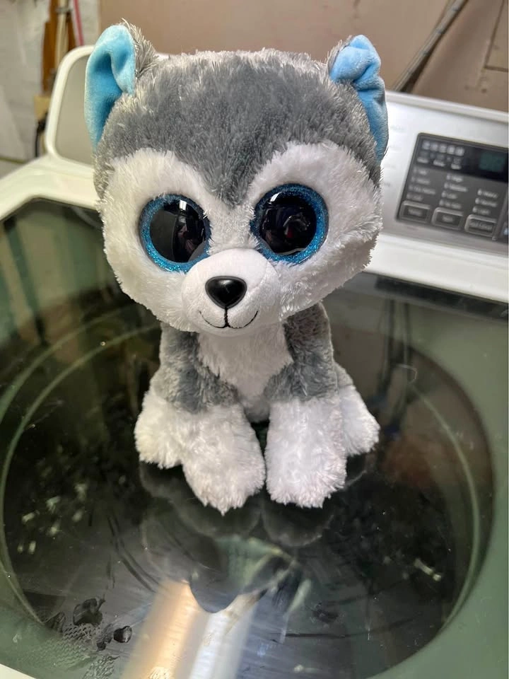 🏈 Stuff toy