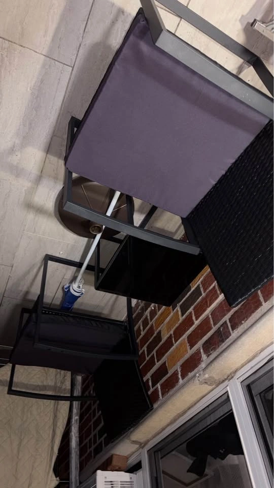 Outdoor/balcony set 2 chairs with square table and cushions - photo 2