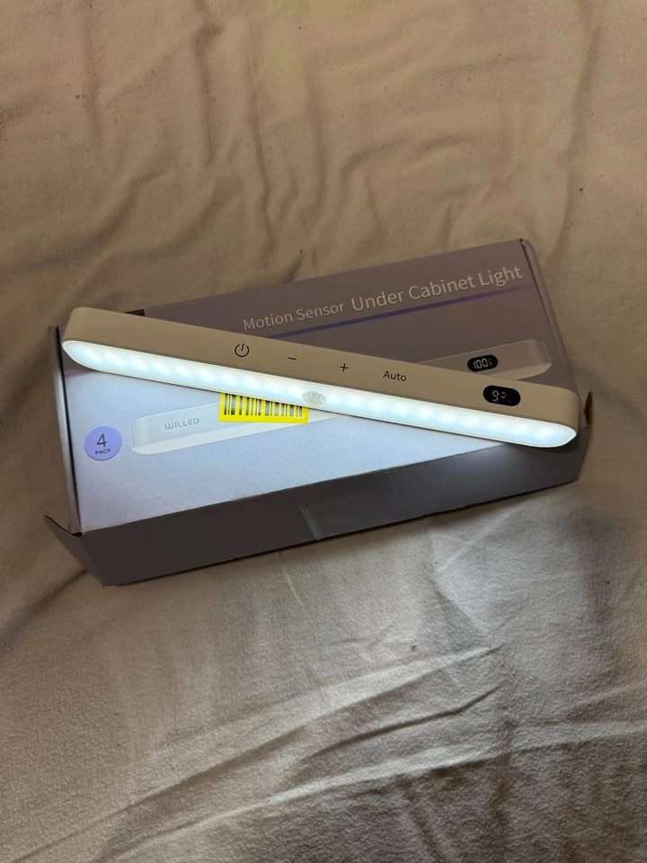 WILLED LED Motion Sensor Light Bar, 4 Pack (New) - photo 4