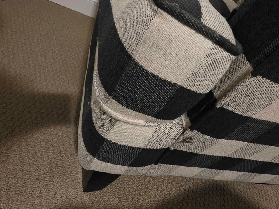 Accent chair - photo 3
