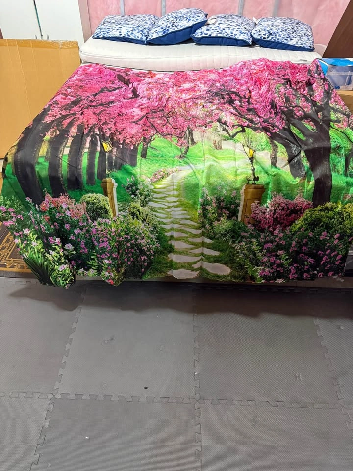 Shower Curtain Pink Floral Trees 72x72 - photo 2