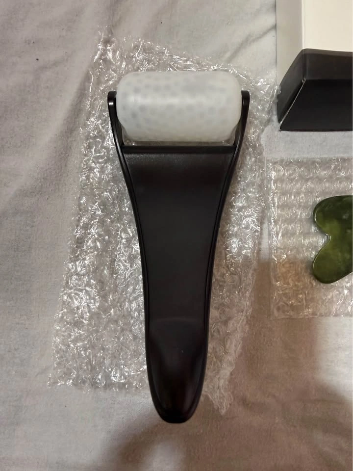 Ice Roller for Face & Eye, Face Roller, Skin Care (New black) - photo 3