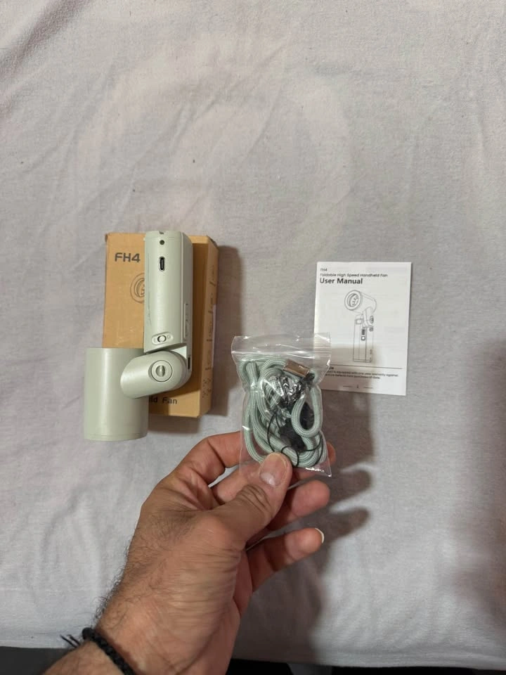 Portable Handheld Fan with 100 Speeds and Digital Display - photo 3