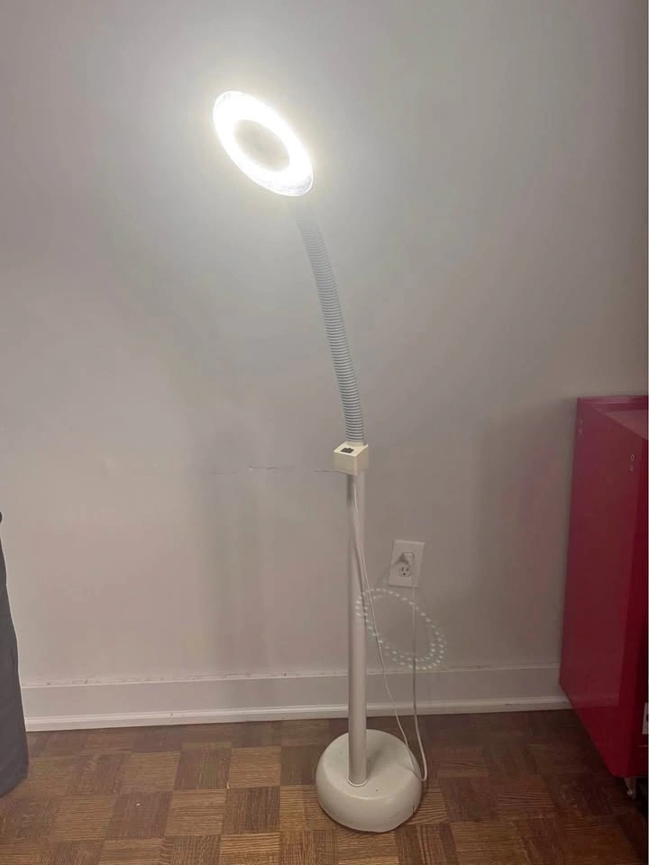 White LED Professional Lamp with Flexible Neck