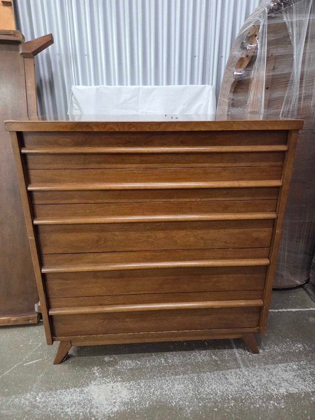 Gibbard 5 Drawer Dresser