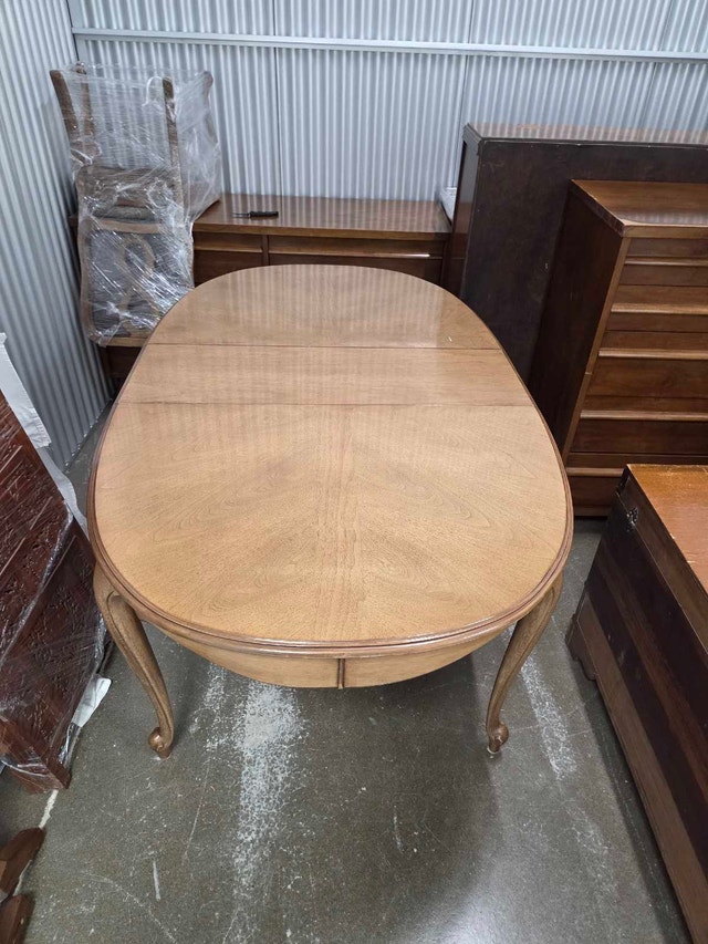 Dining Table with 6 Chairs