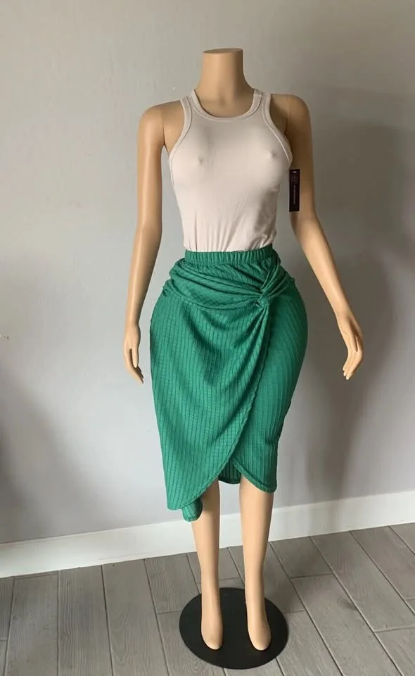 Female Plus Size Brazilian Mannequin 🧡 FREE DELIVERY image indicator(5)
