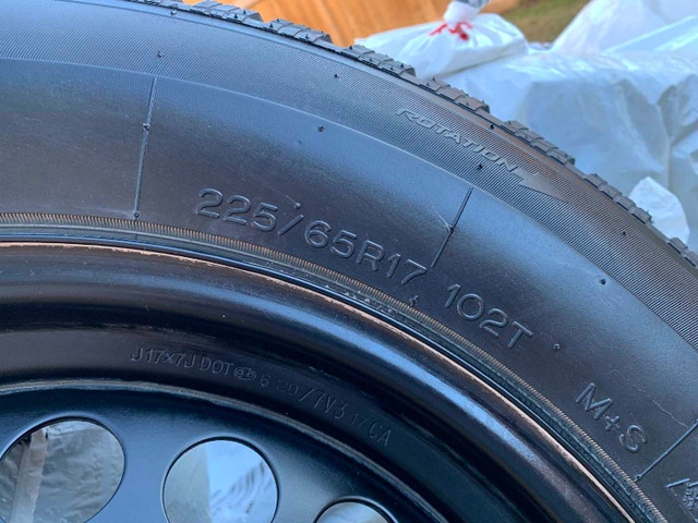 Set of 4 Winter Tires with Steel Rim – 225/65R17 - photo 2
