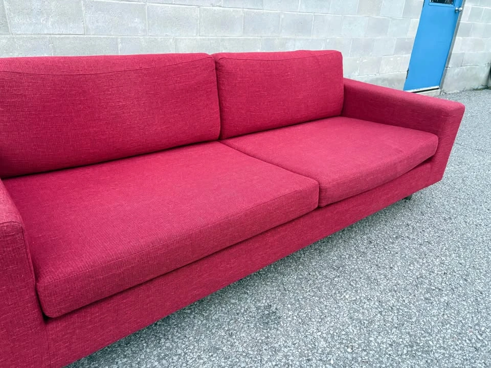 Red Large Love Seat - Delivery Available - photo 5