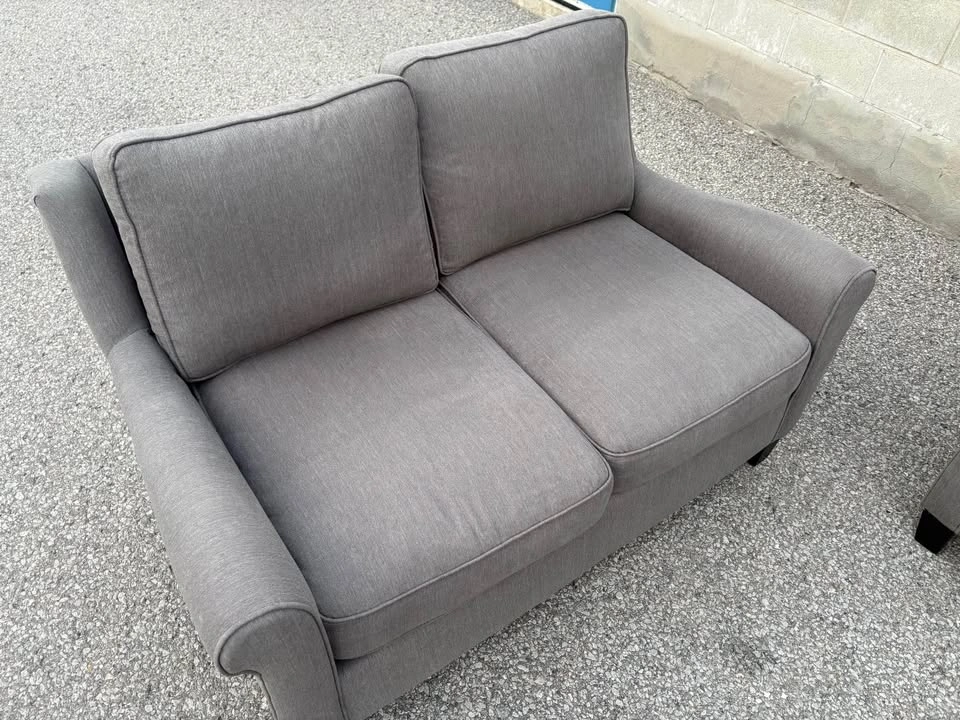 Stylus Grey 2 Piece Couch Set - Delivery Available - photo 5