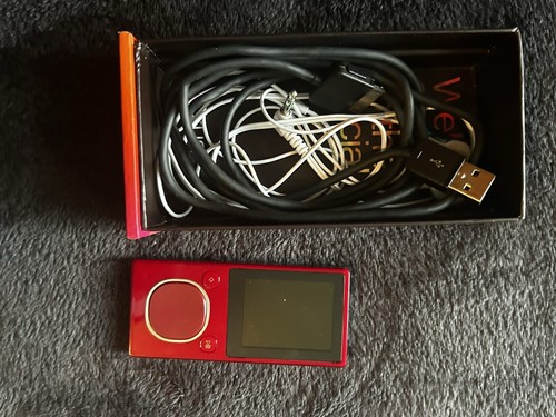 Zune mp3 player 4gb - EVERYTHING WORKS - photo 5