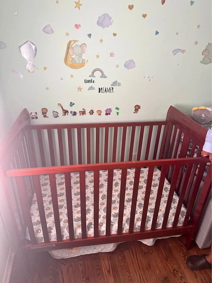 Baby crib