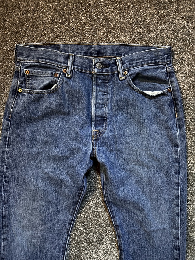 men’s 501 Levi’s jeans size W32xL30 - photo 2