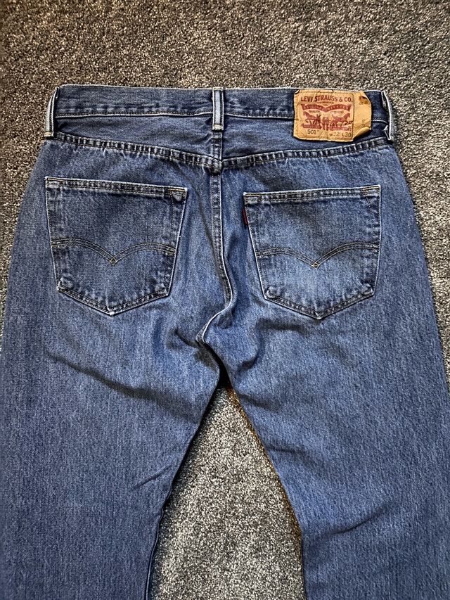 men’s 501 Levi’s jeans size W32xL30 - photo 5