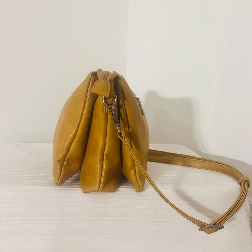 🏈 SQ Mustard Yellow Vegan Leather Hobo Bag, Recycled Interior - photo 3