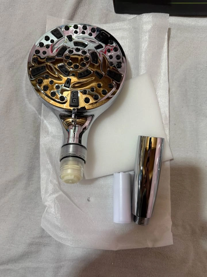 Shower Head with LED Handheld 8-Stage Filtration - photo 4