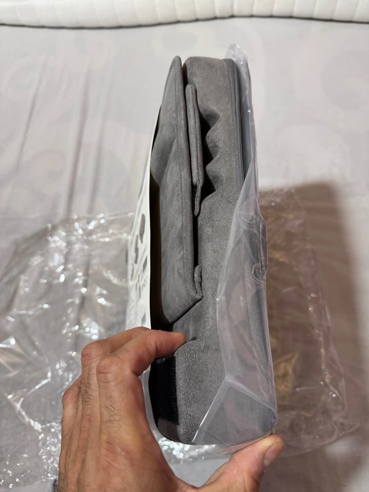 Laptop Lap Desk with Cushion and Storage - New - photo 3