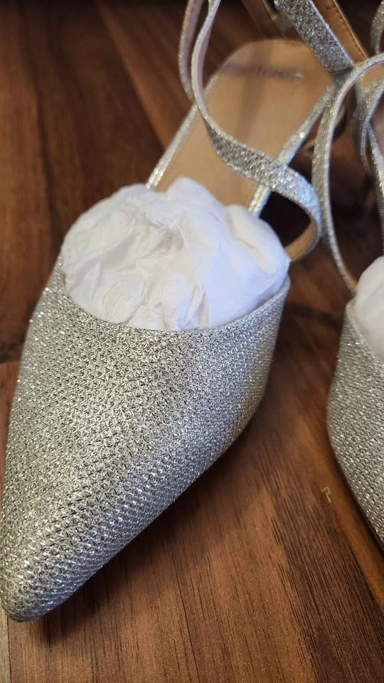 New silver heels - photo 2