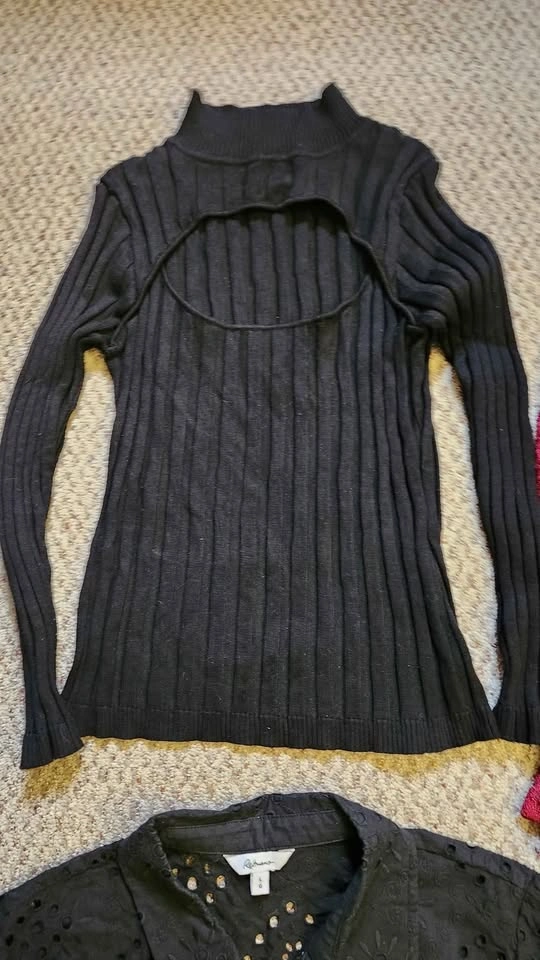 Women tops - photo 5