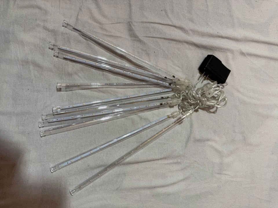 LED Meteor Shower Rain Lights 30cm 10 Tubes 480 LED (NEW) - photo 2