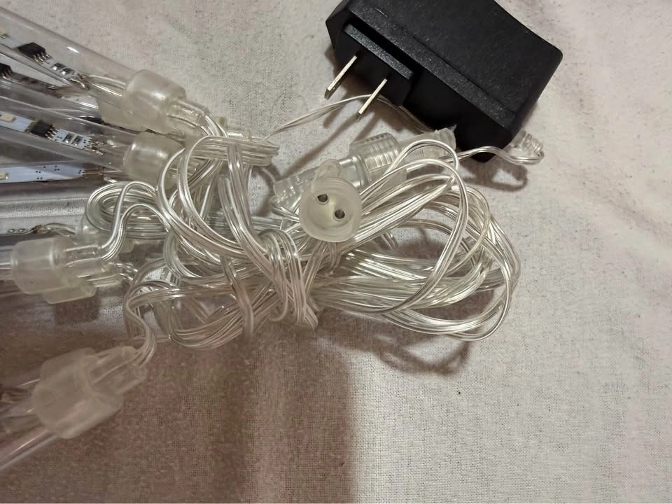 LED Meteor Shower Rain Lights 30cm 10 Tubes 480 LED (NEW) - photo 3