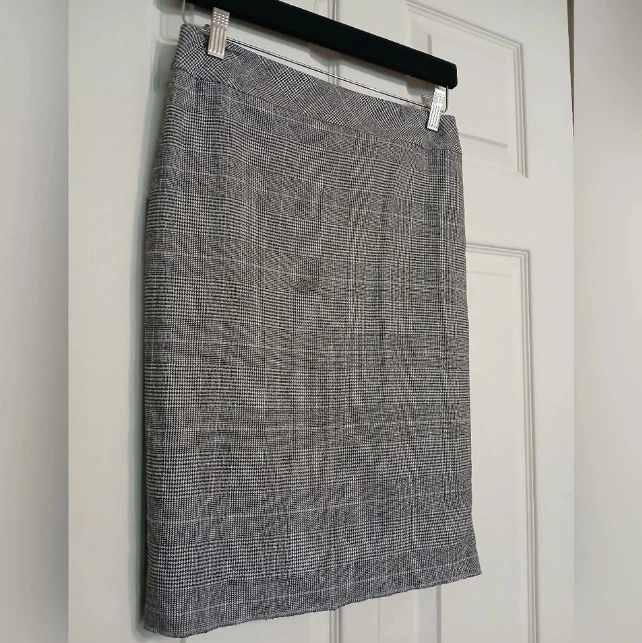 Le Chateau classic grey plaid pencil skirt size 5/6 - photo 5