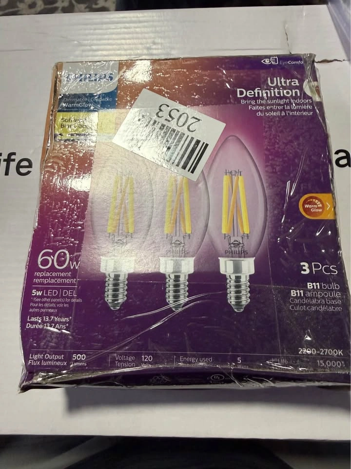 Philips Ultra Definition LED Chandelier Bulbs 60W 3-Pack - photo 2